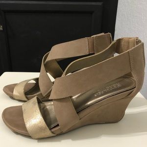 Kenneth Cole Reaction wedge sandal